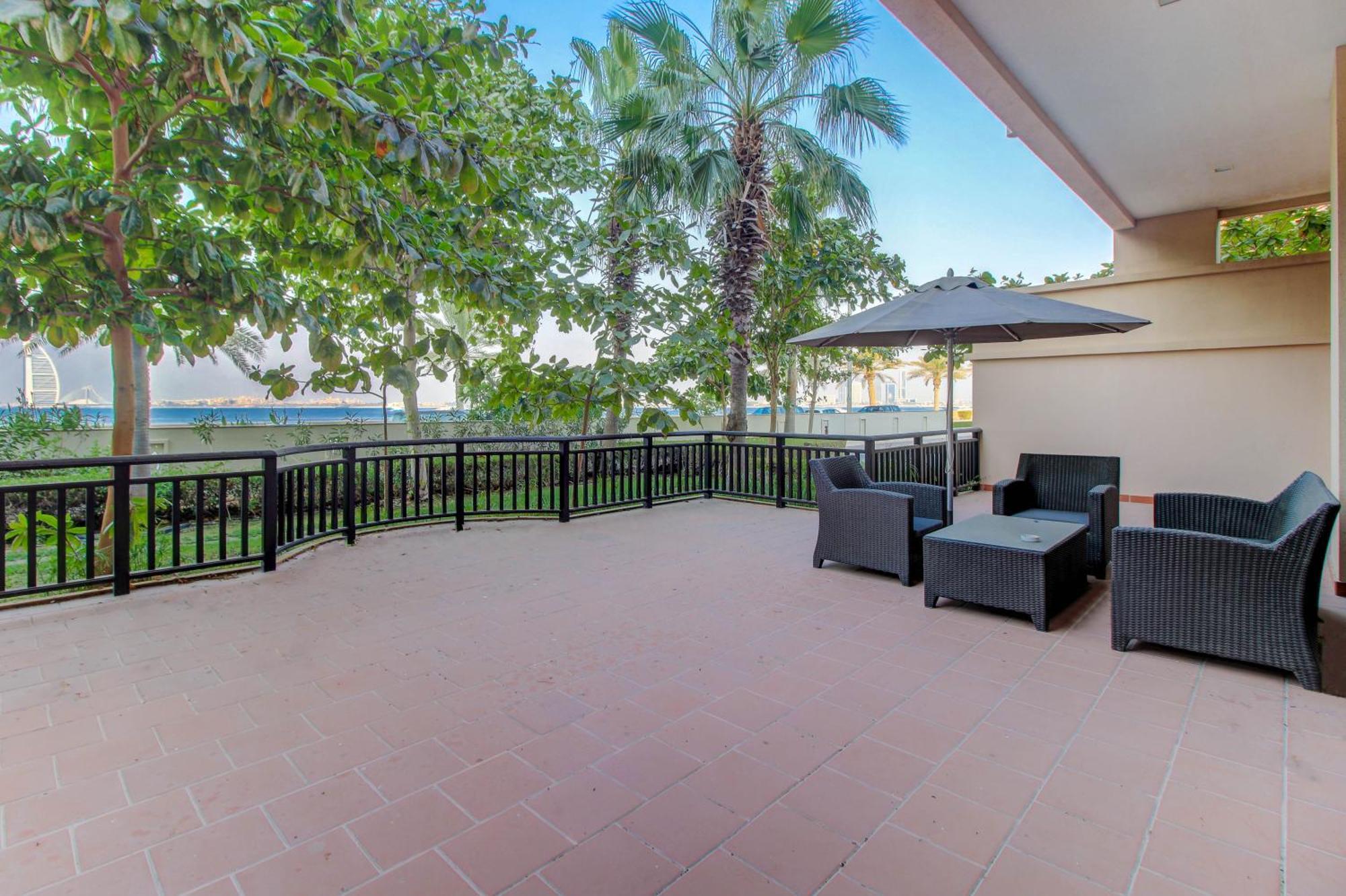 Luxe Getaways Royal Amwaj Palm Jumeirah Resort Apartment Holiday Home Dubai Exterior foto